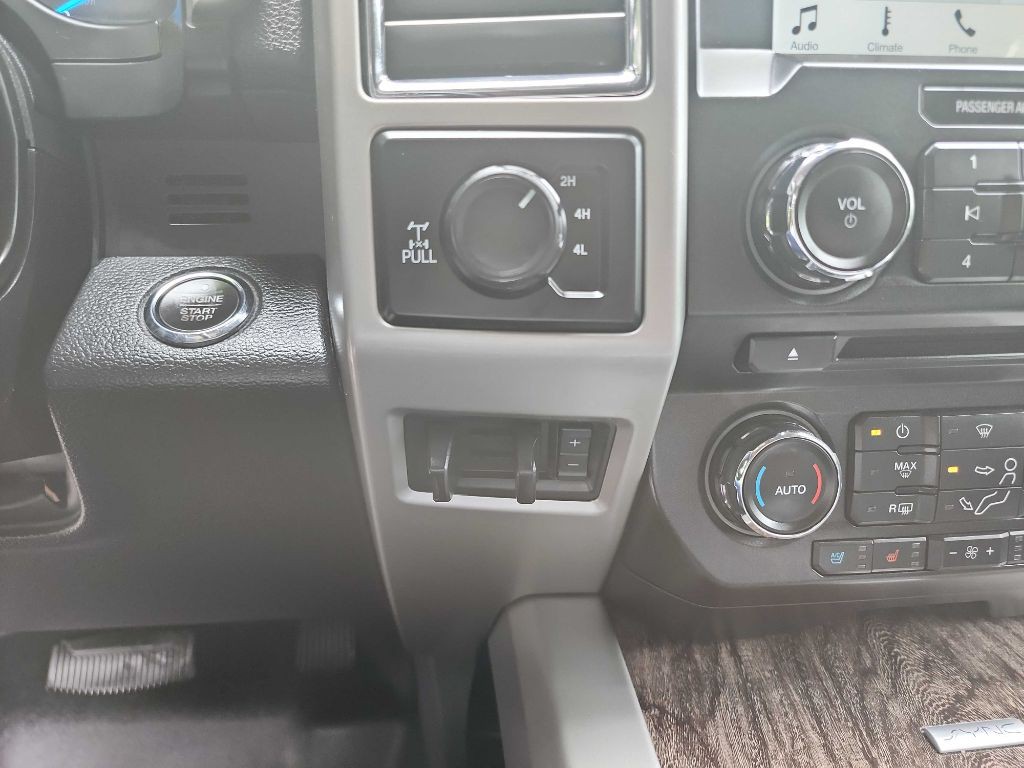 2017 Ford F-250 Image 33