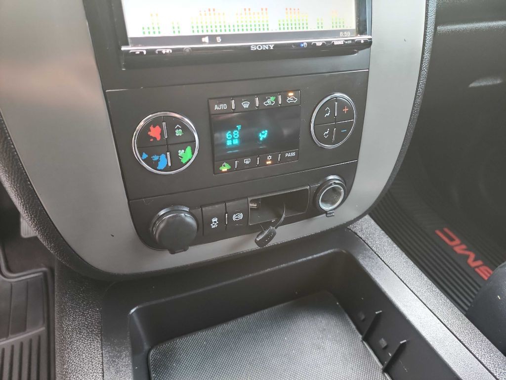 2014 GMC Sierra Image 30