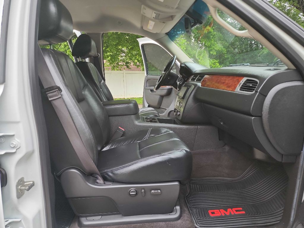2014 GMC Sierra Image 38