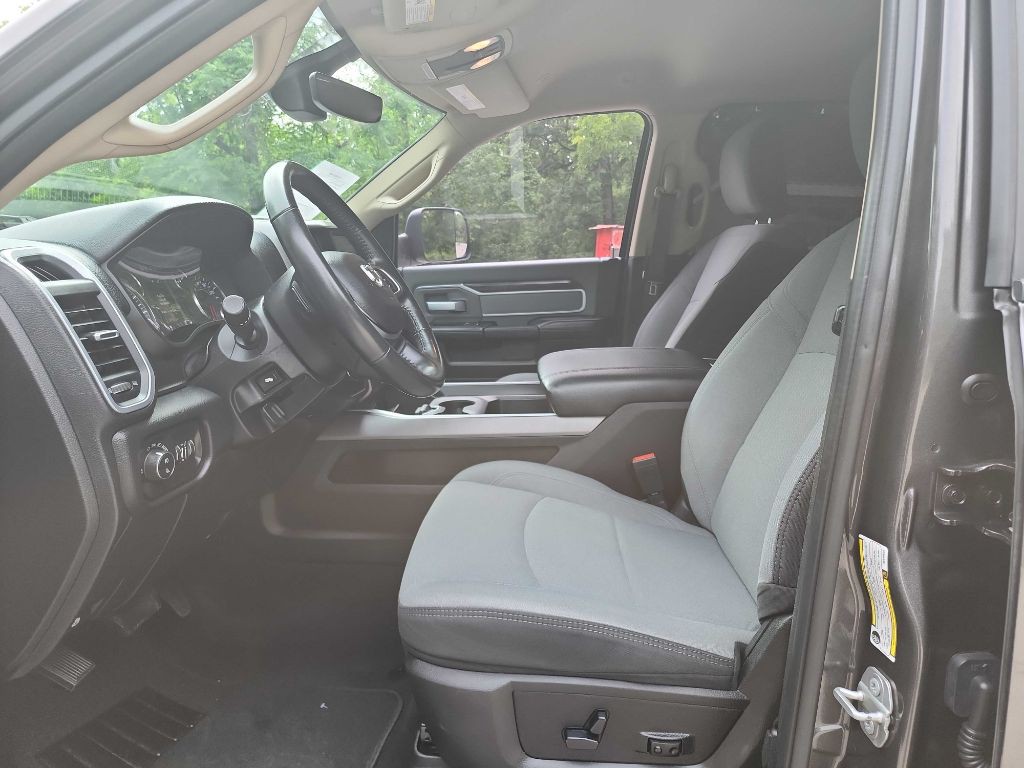 2019 RAM 2500 Image 17