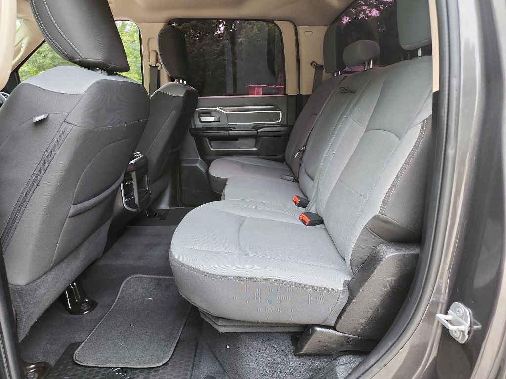 2019 RAM 2500 Image 31