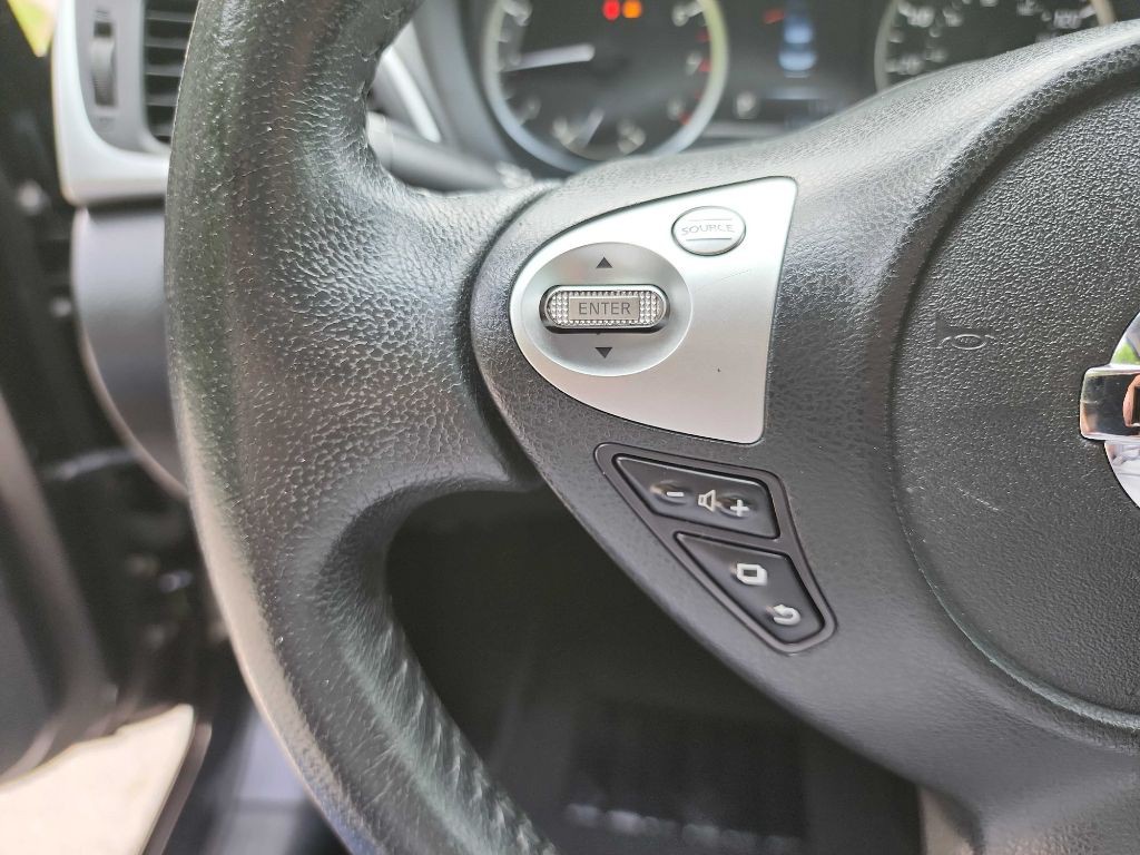 2018 Nissan Sentra Image 16