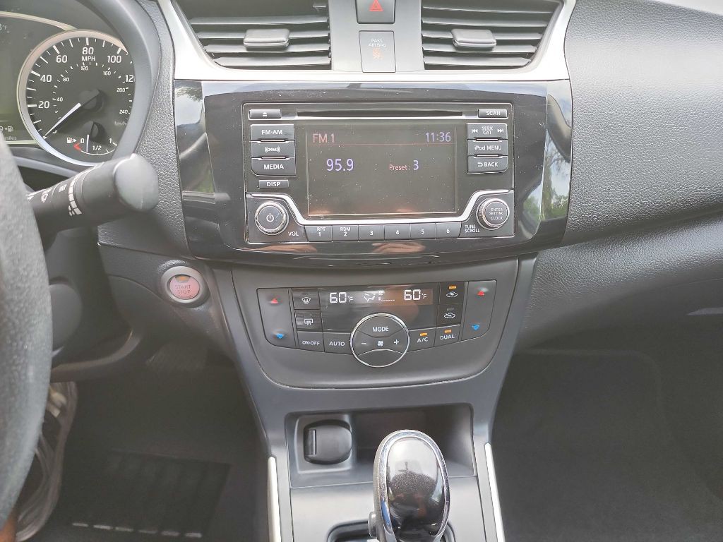 2018 Nissan Sentra Image 21