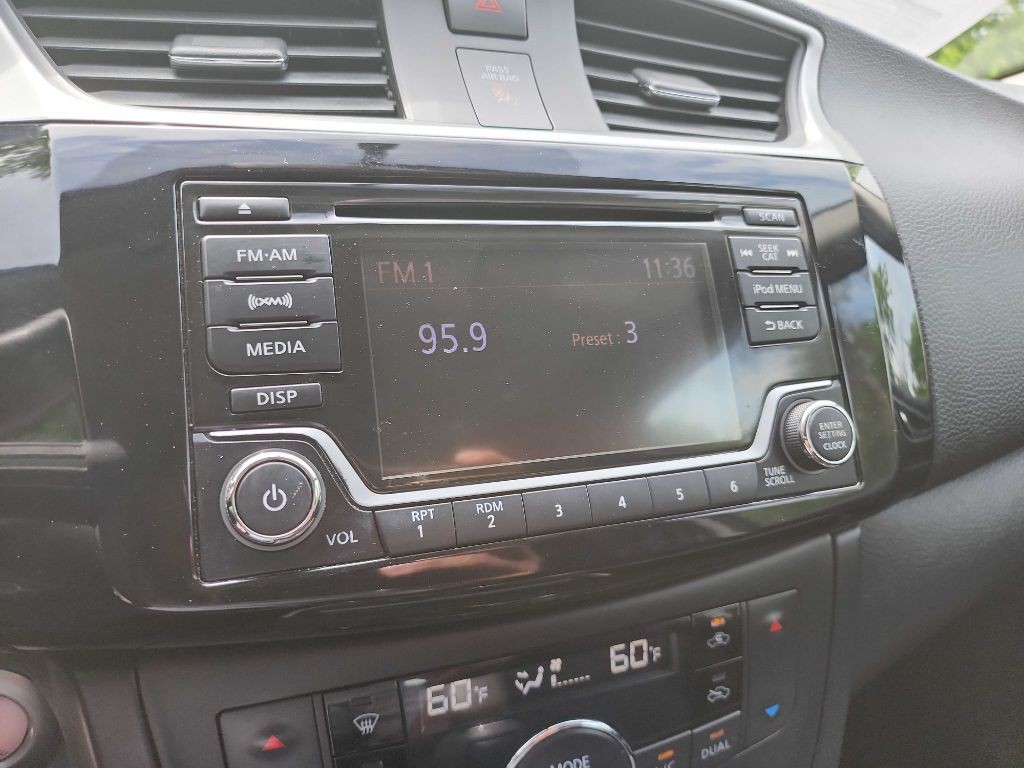 2018 Nissan Sentra Image 22