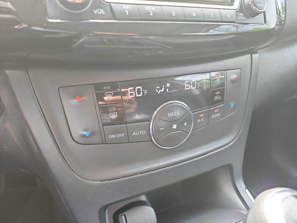 2018 Nissan Sentra Image 23