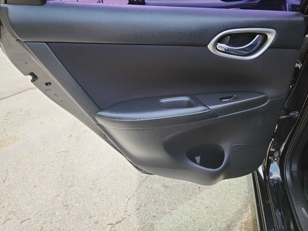 2018 Nissan Sentra Image 25