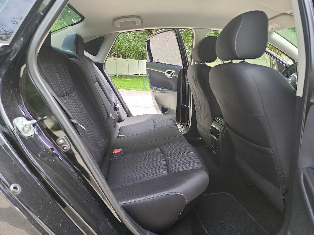 2018 Nissan Sentra Image 31