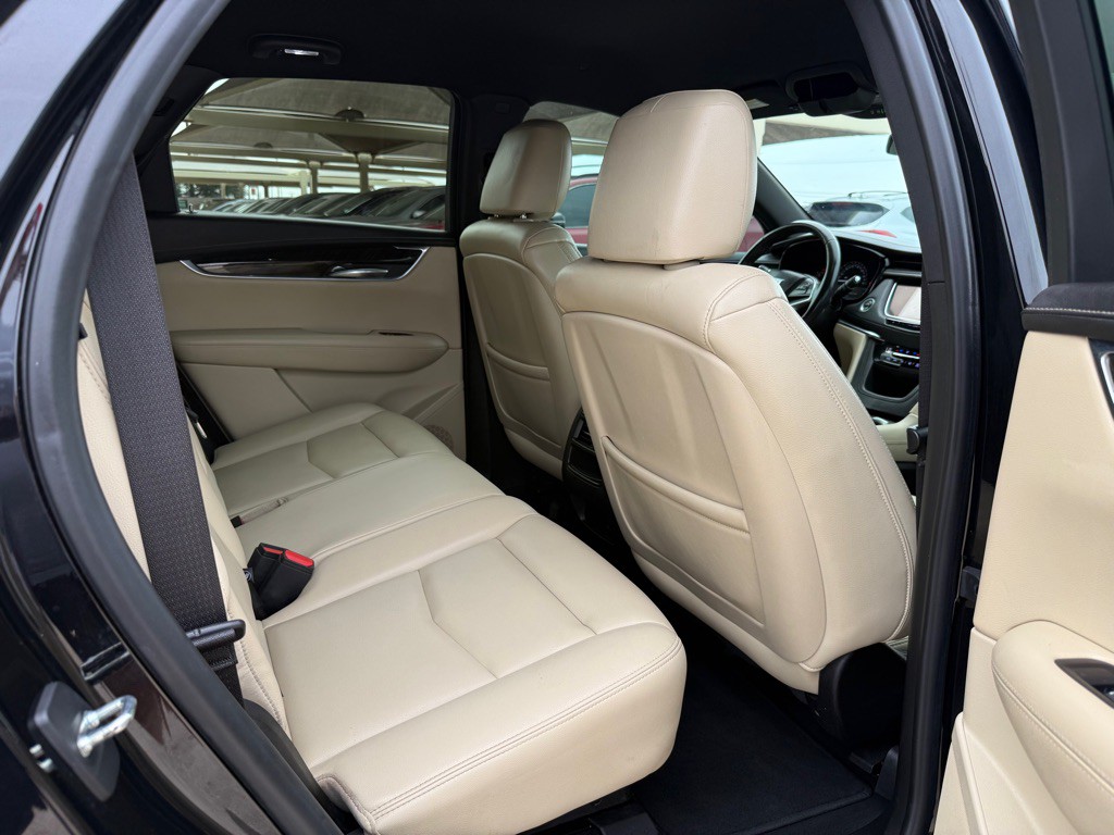2018 Cadillac XT5 Image 17