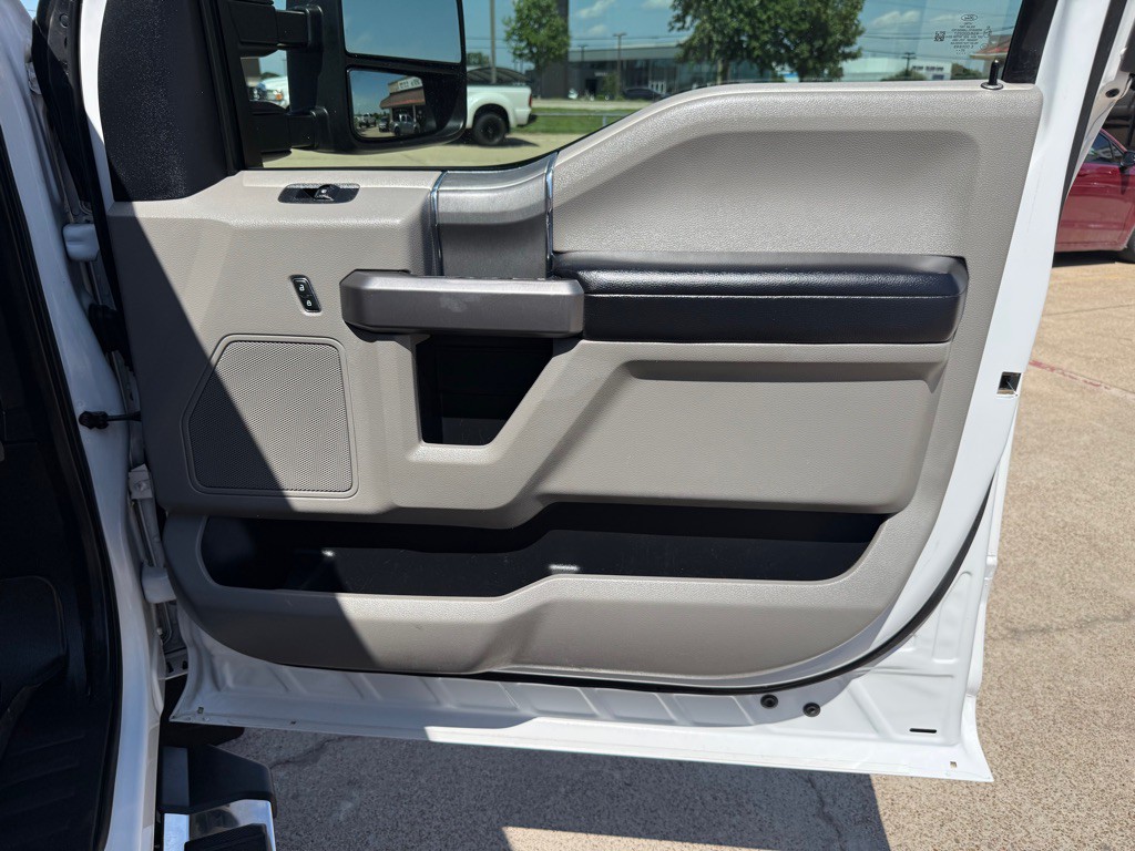 2021 Ford F-250 Image 27