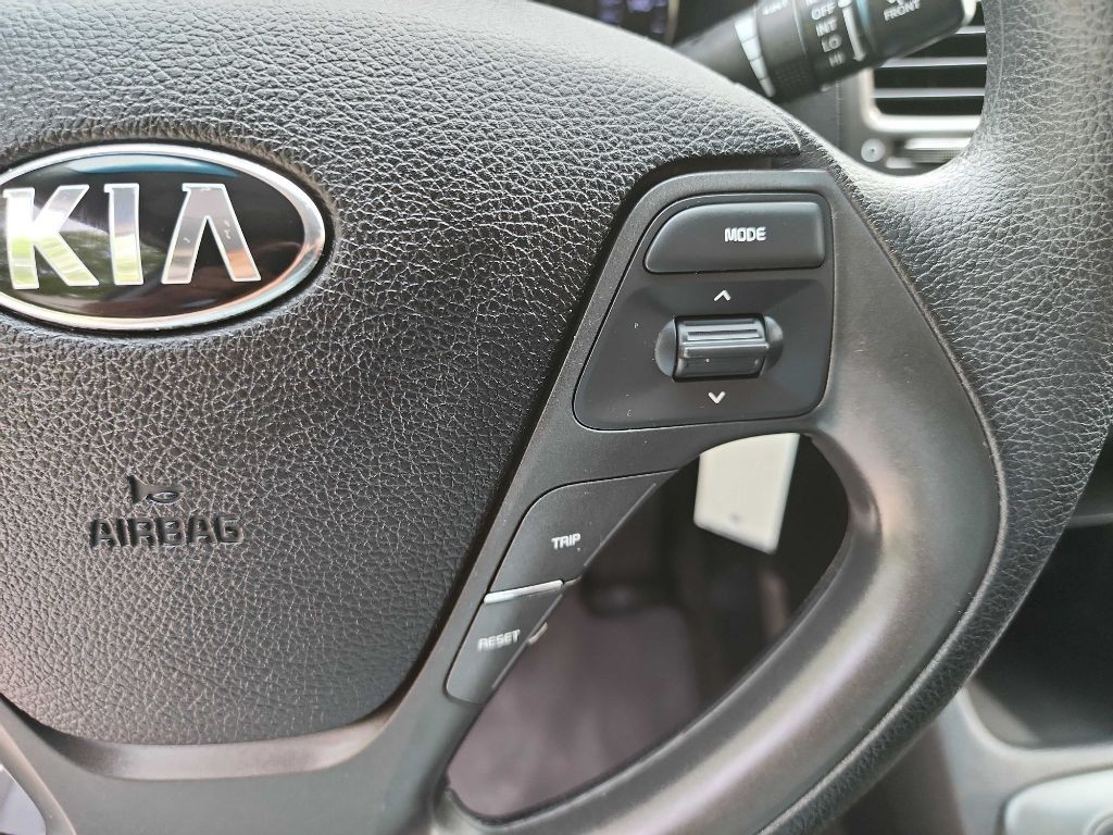 2016 Kia Forte Image 15