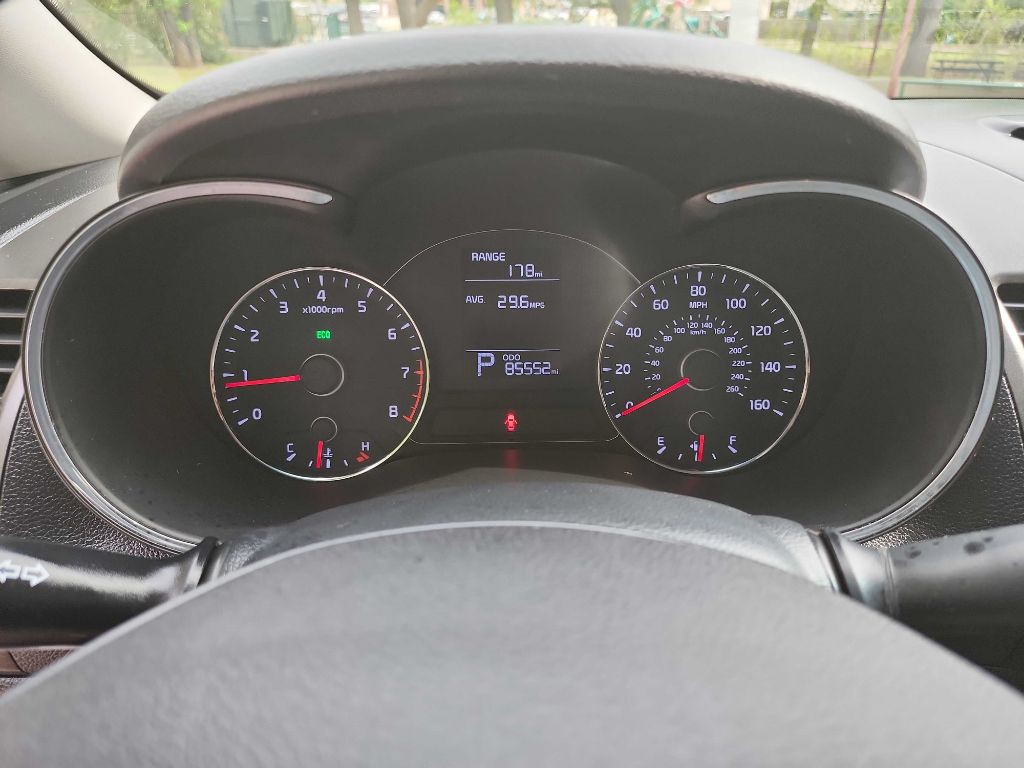 2016 Kia Forte Image 16