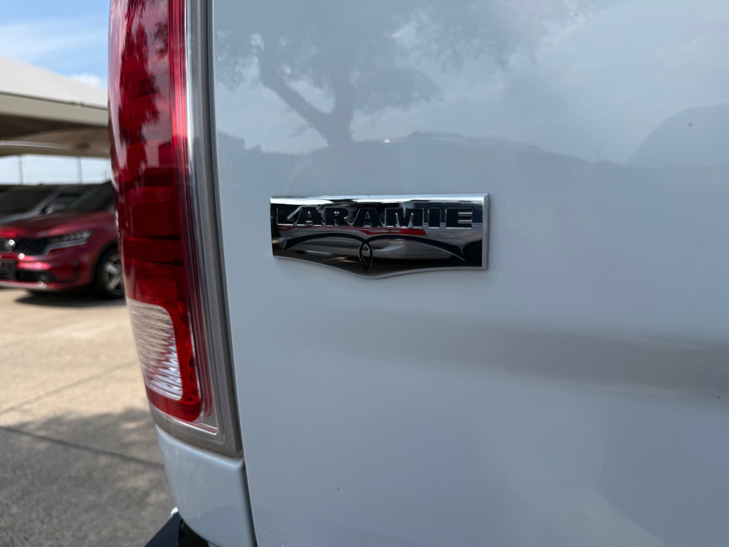 2016 RAM 2500 Image 9