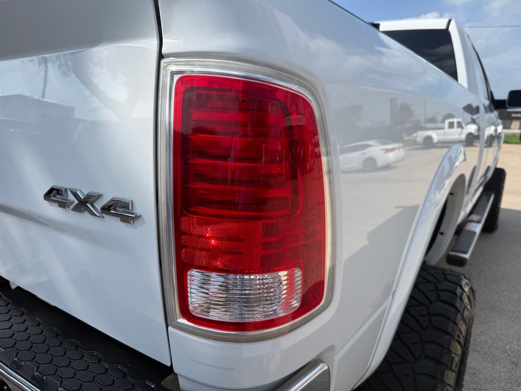2016 RAM 2500 Image 11