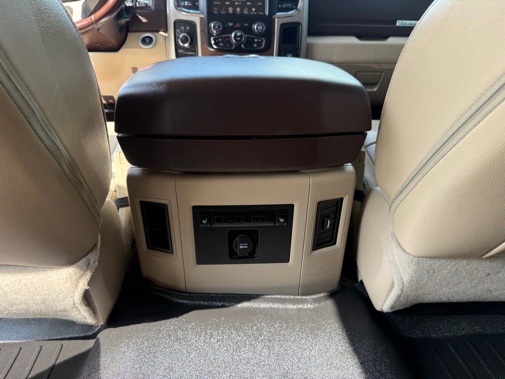 2016 RAM 2500 Image 29