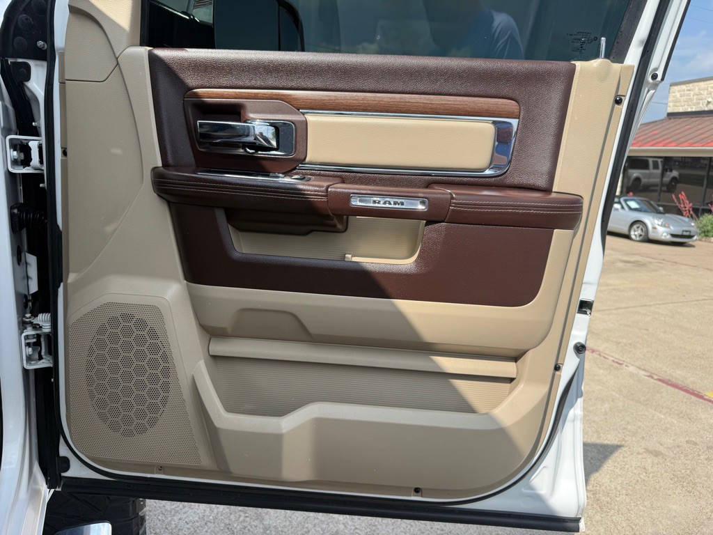 2016 RAM 2500 Image 33