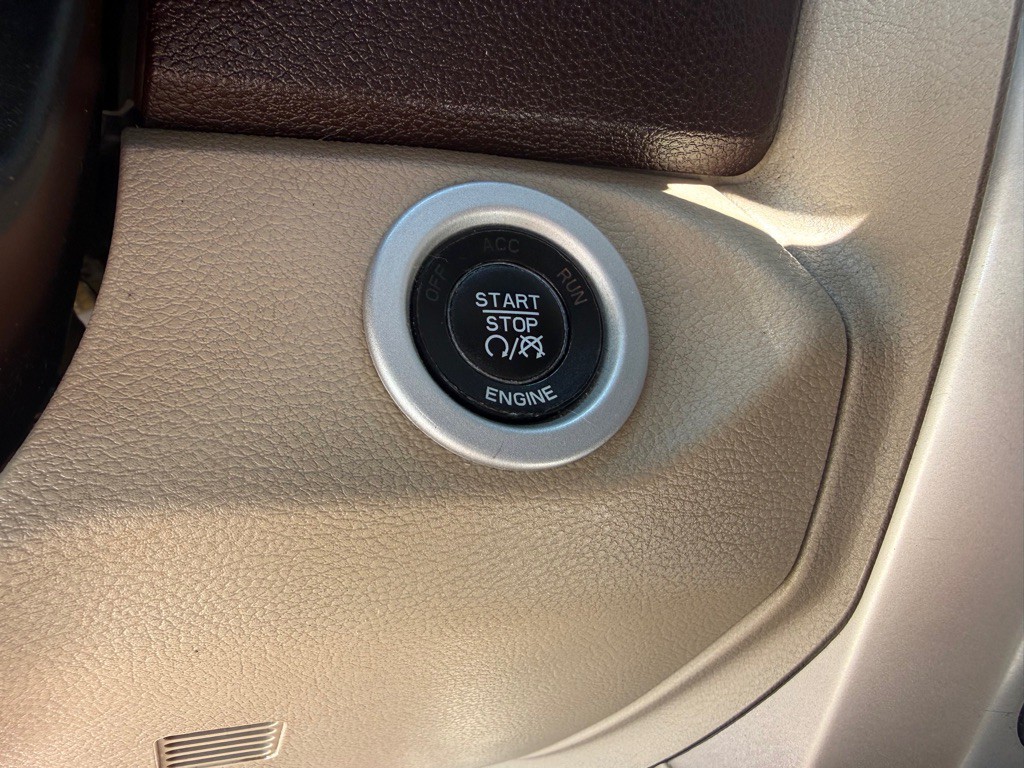 2016 RAM 2500 Image 35