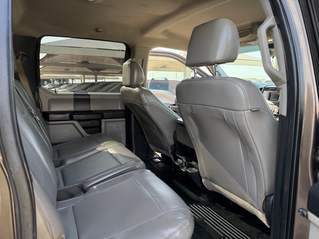 2017 Ford F-350 Image 17