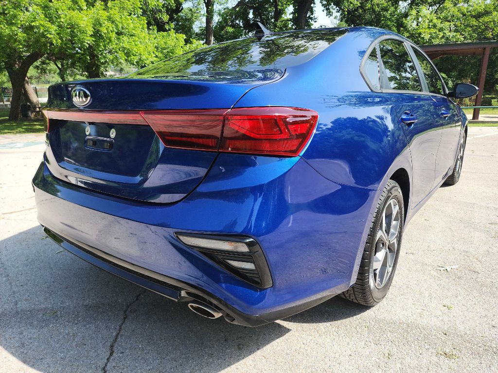 2021 Kia Forte Image 9