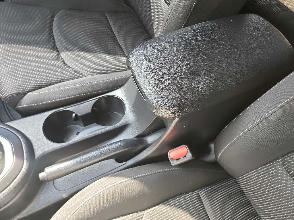 2021 Kia Forte Image 27