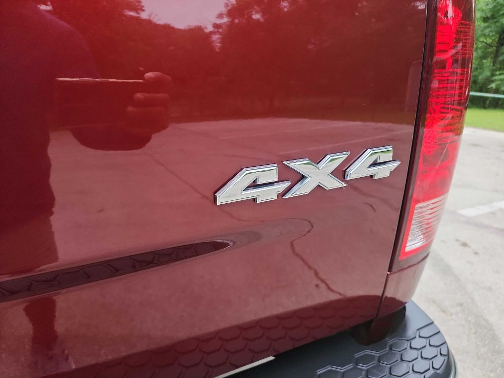 2017 RAM 3500 Image 7