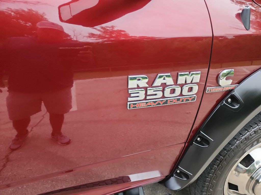 2017 RAM 3500 Image 15
