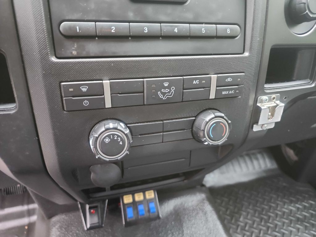 2014 Ford F-150 Image 24