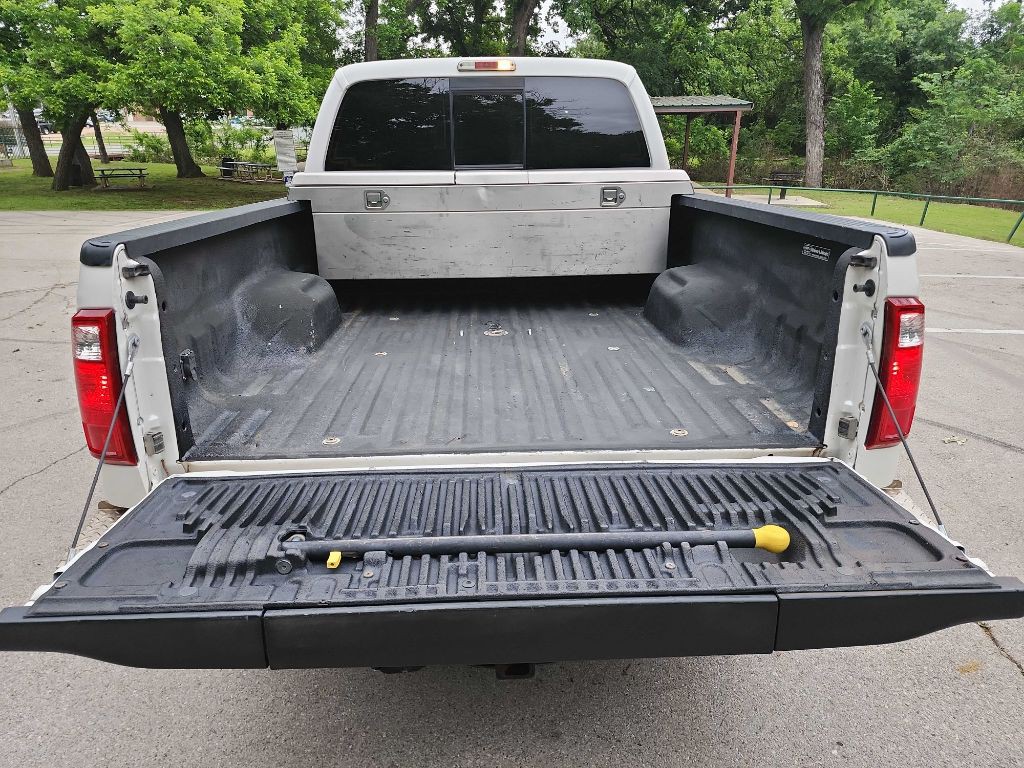 2012 Ford F-250 Image 8