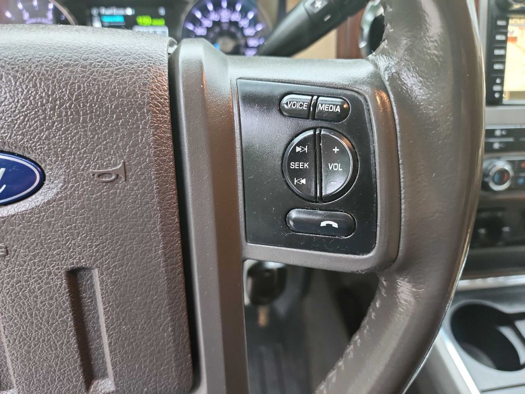 2012 Ford F-250 Image 24