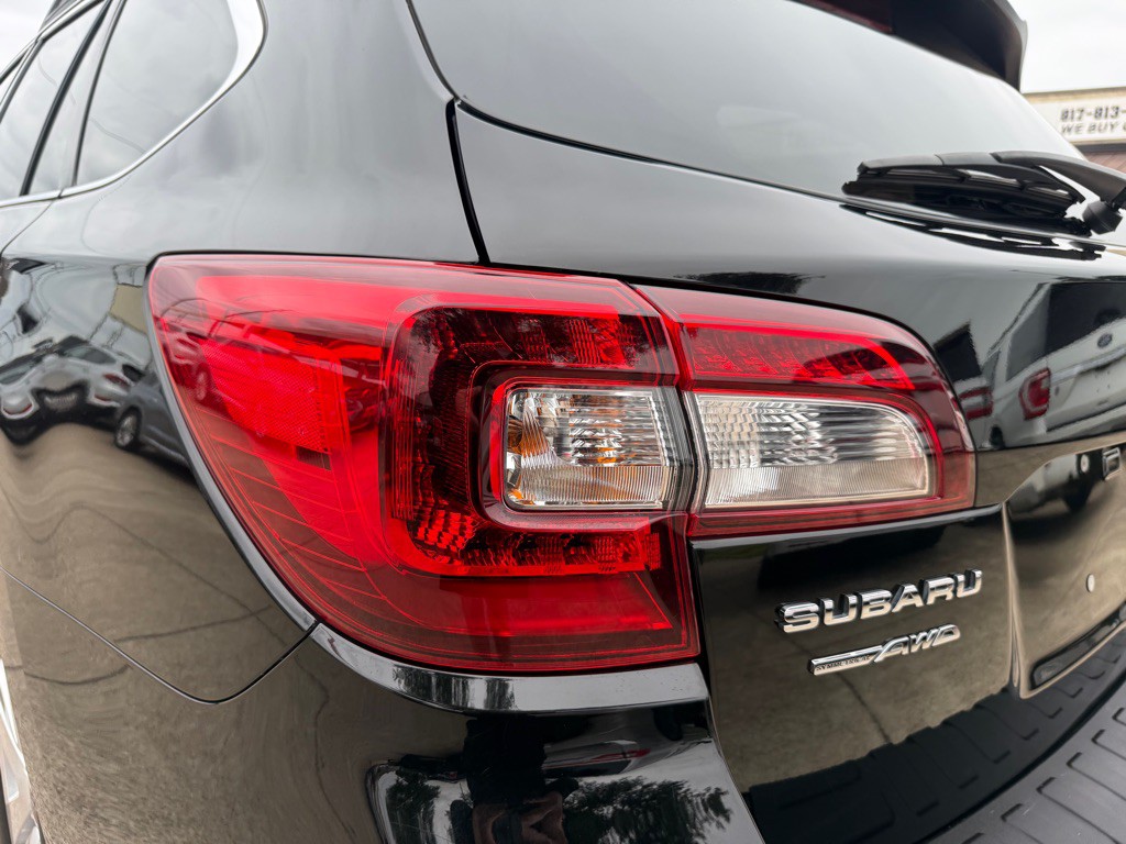 2019 Subaru Outback Image 11