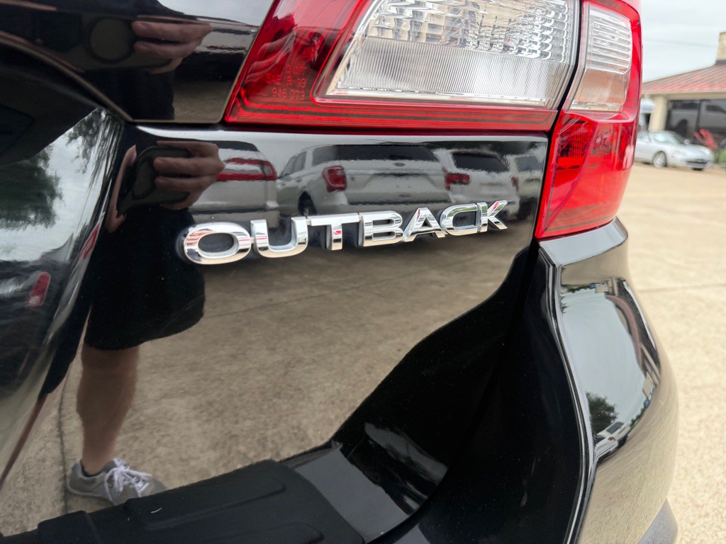 2019 Subaru Outback Image 12