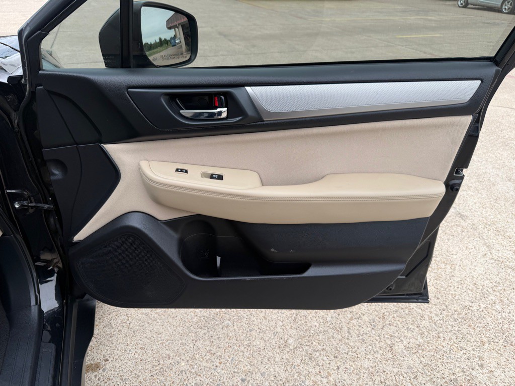 2019 Subaru Outback Image 25