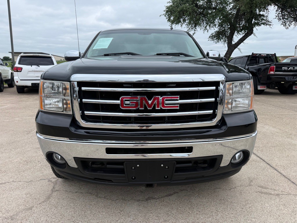 2013 GMC Sierra Image 2