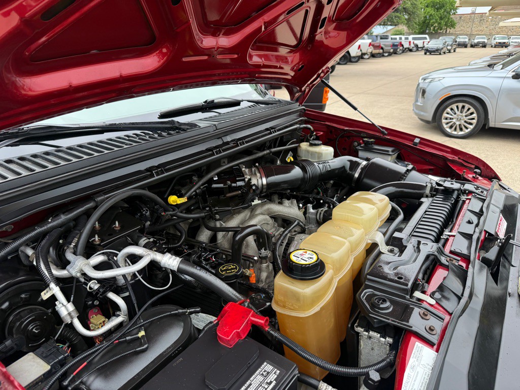 2005 Ford Excursion Image 36