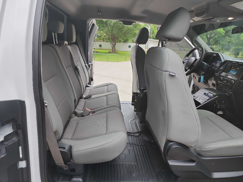 2018 Ford F-250 Image 32
