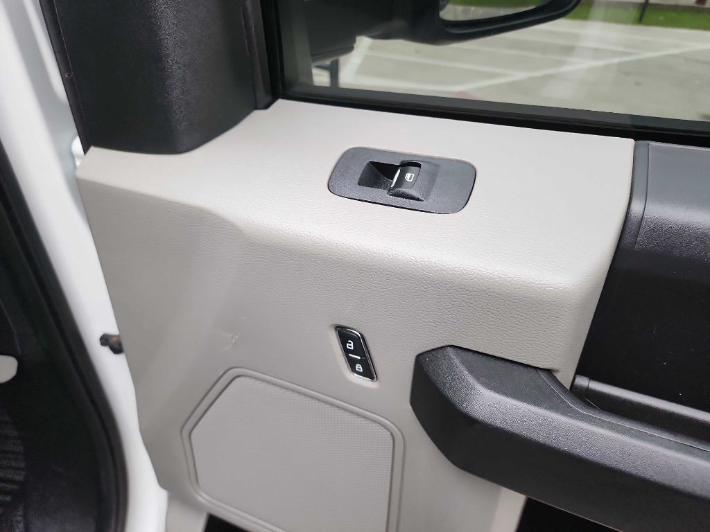 2018 Ford F-250 Image 35