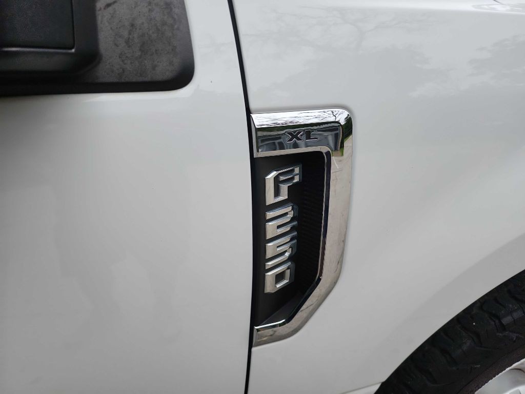 2018 Ford F-250 Image 17