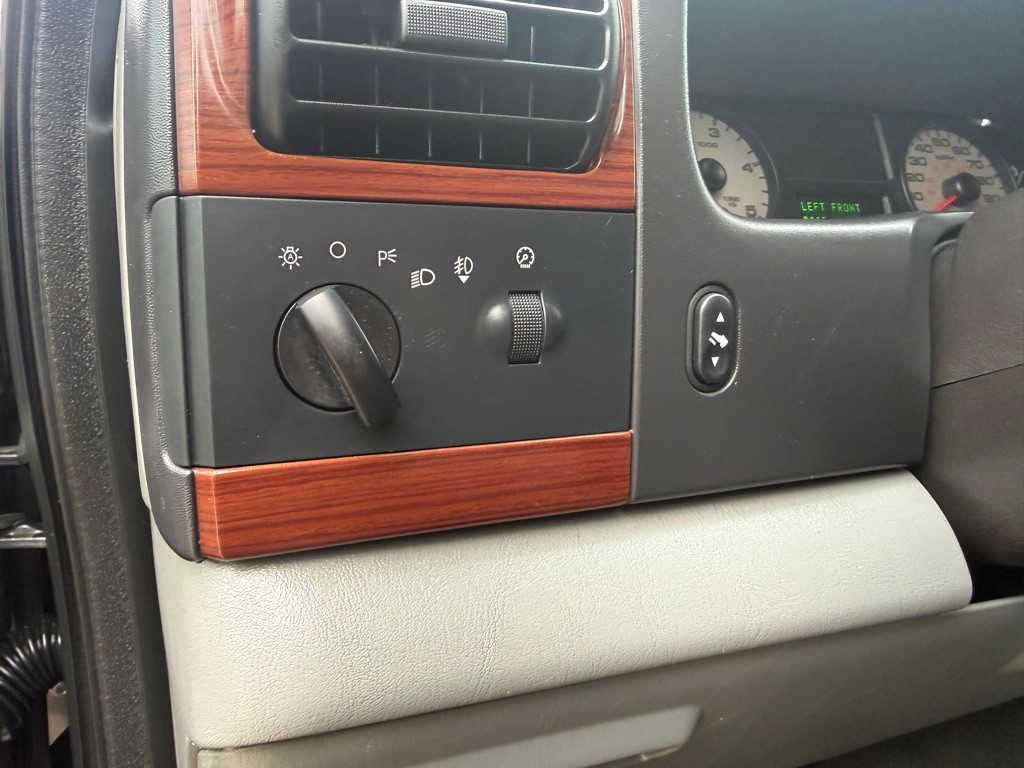 2006 Ford F-250 Image 17