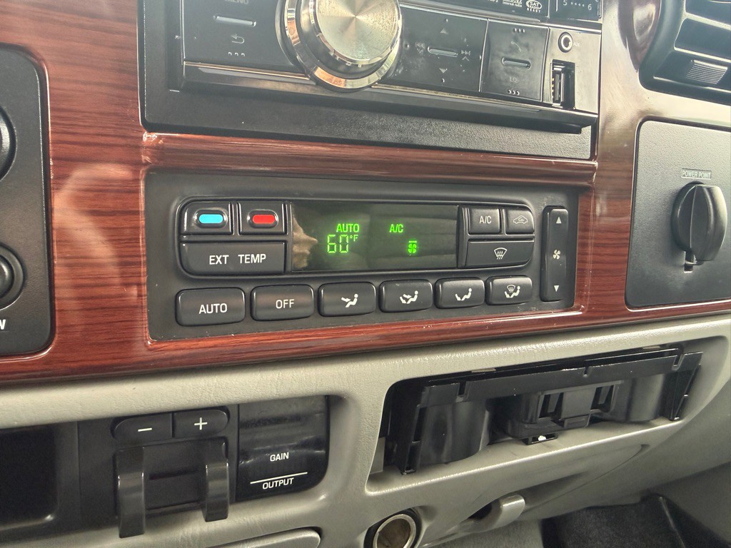 2006 Ford F-250 Image 24