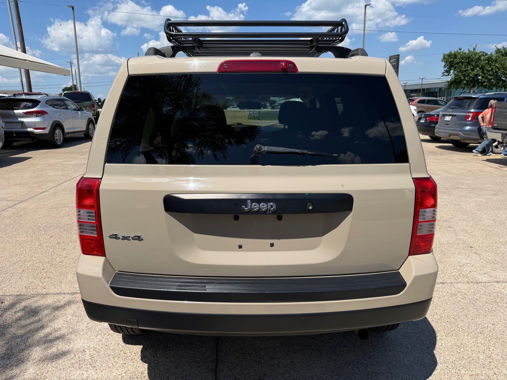 2017 Jeep Patriot Image 6