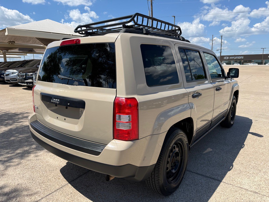 2017 Jeep Patriot Image 7