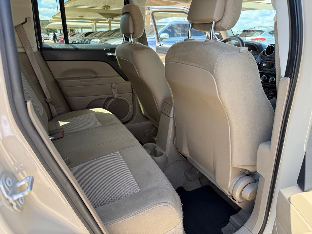 2017 Jeep Patriot Image 18