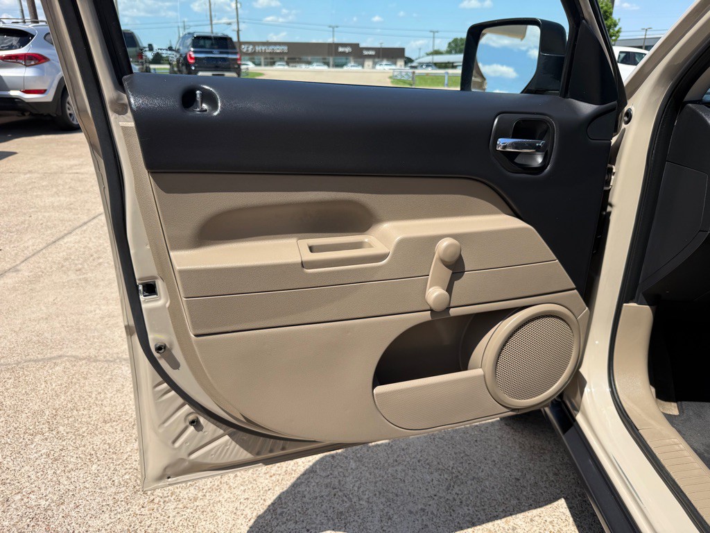 2017 Jeep Patriot Image 20