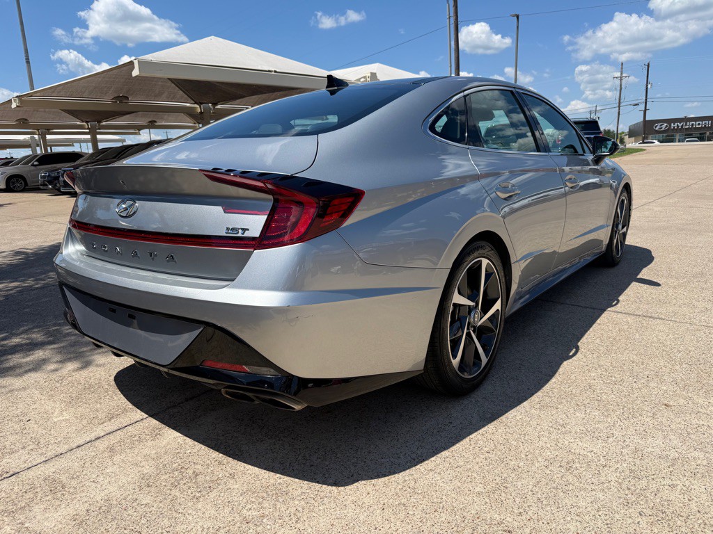 2021 Hyundai Sonata Image 7