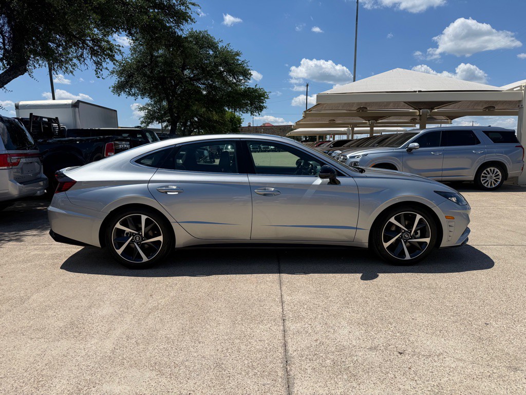 2021 Hyundai Sonata Image 8