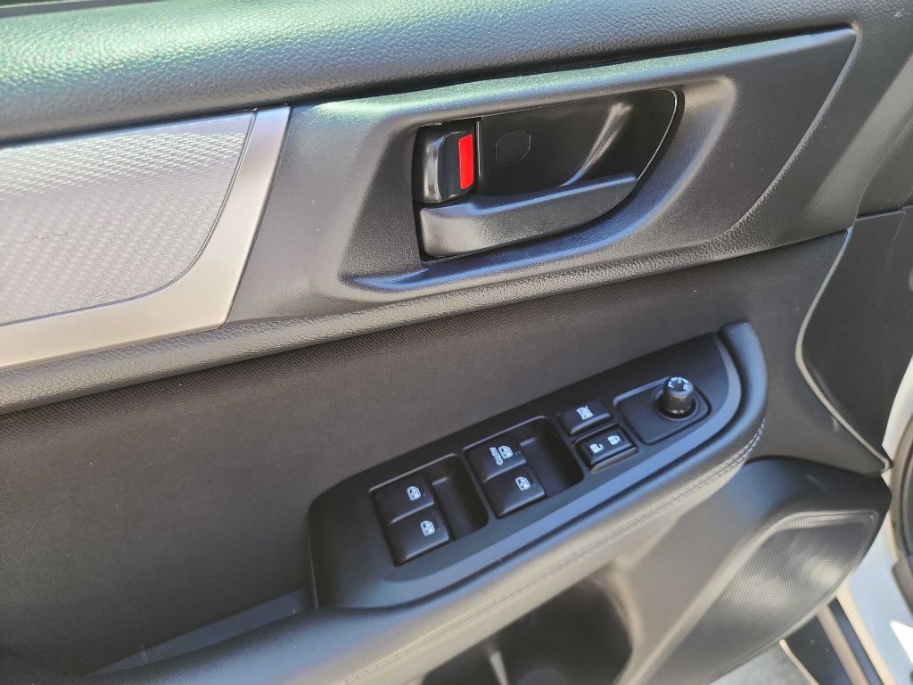 2019 Subaru Outback Image 16