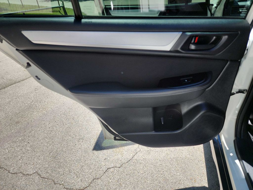 2019 Subaru Outback Image 27
