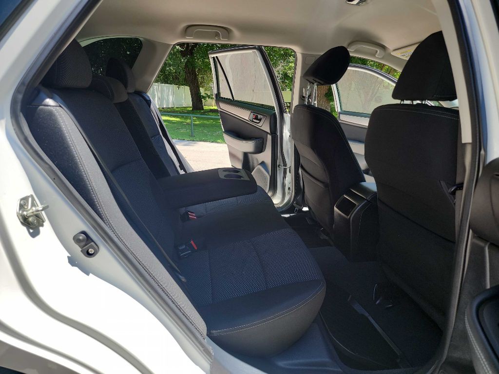 2019 Subaru Outback Image 35