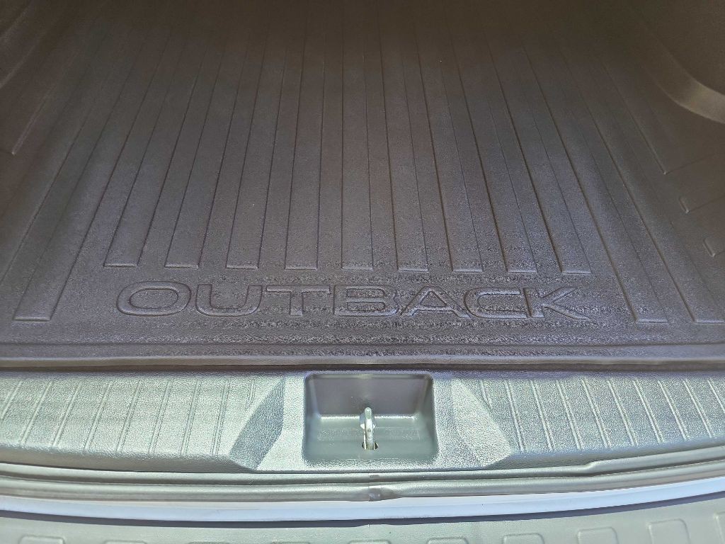2019 Subaru Outback Image 36
