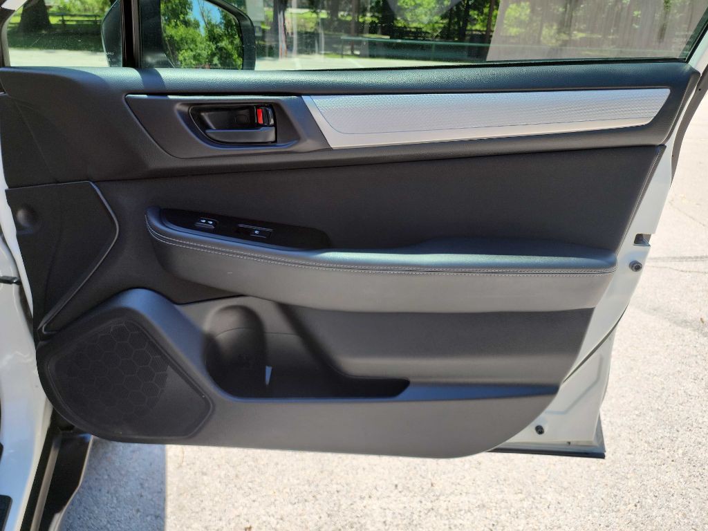 2019 Subaru Outback Image 37