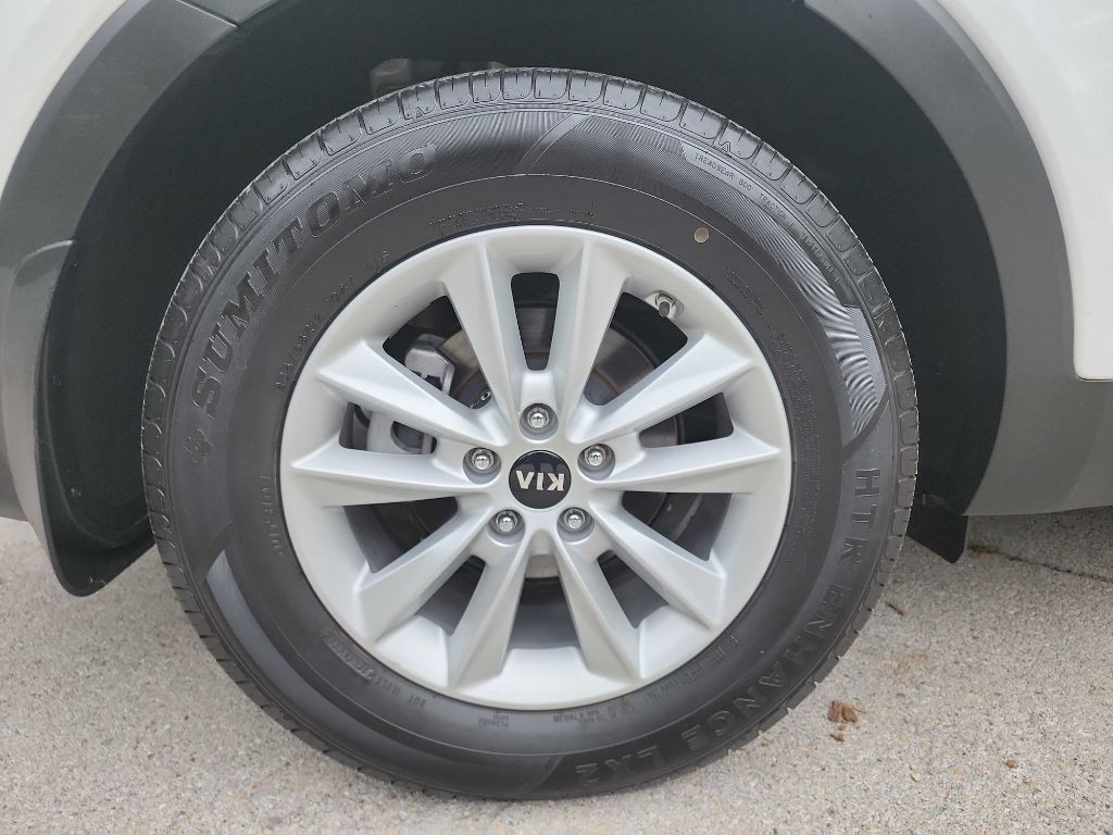 2020 Kia Sorento Image 12